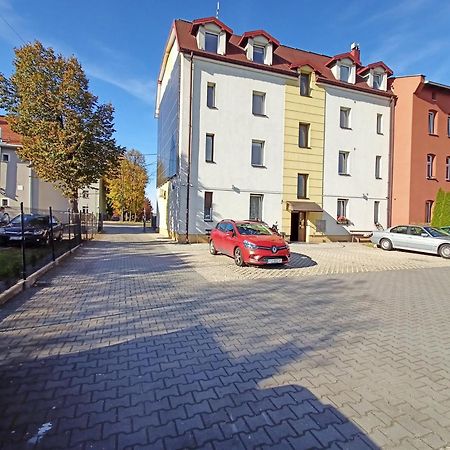 Apartament Pod Radiostacja -Gliwice Tarnogorska, Parking Free, Klimatyzacja 外观 照片